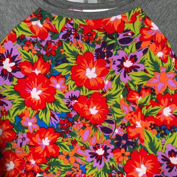 LuLaRoe RANDY Hawaiian Hibiscus Flower Purple Gray Raglan Tee Shirt SMALL S - Picture 2 of 6